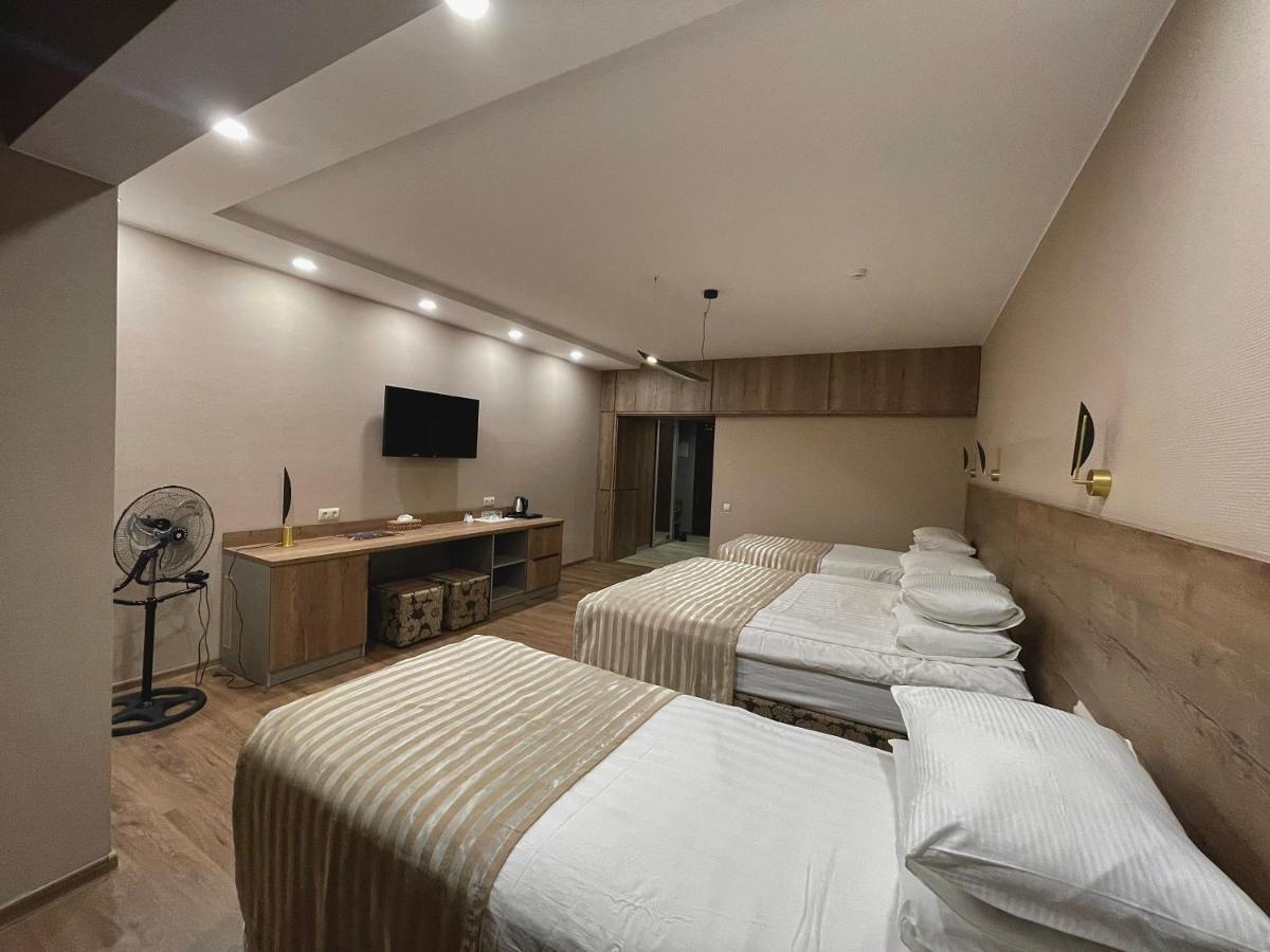 Hotel Gloria Deluxe ボロヴォエ エクステリア 写真