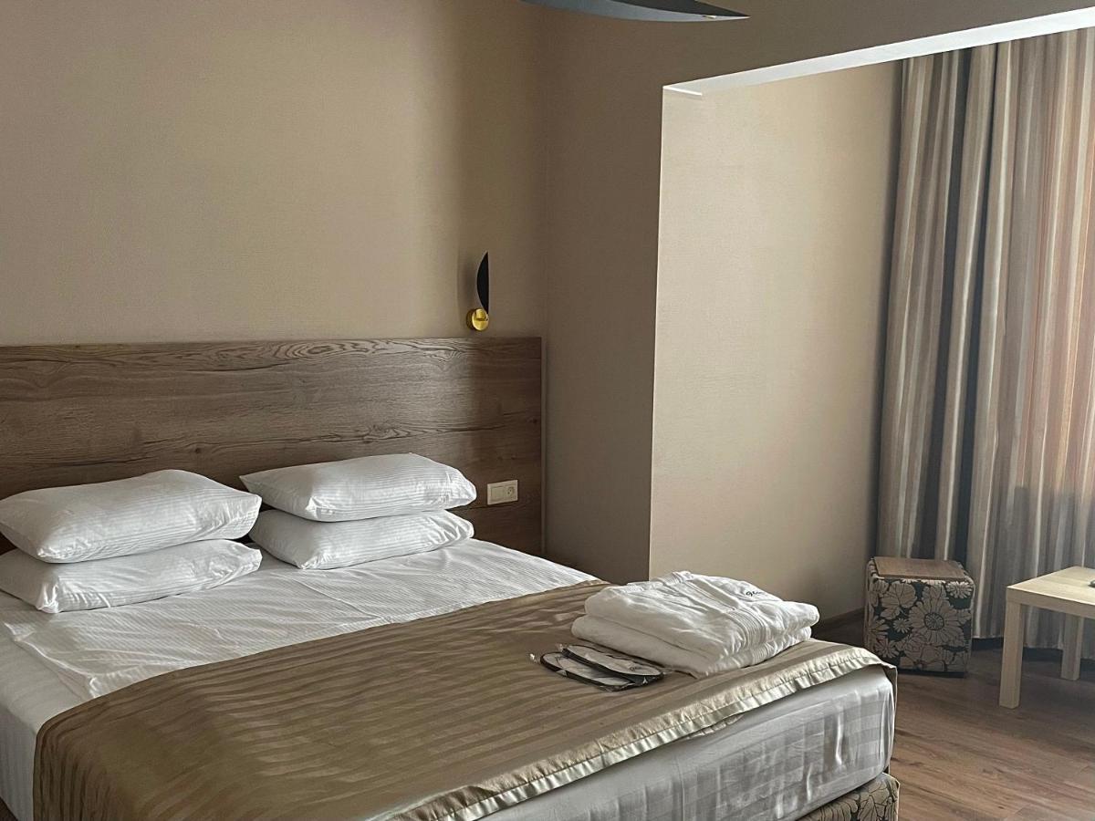 Hotel Gloria Deluxe ボロヴォエ エクステリア 写真